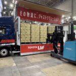 【画像】【物流2024問題】自動運転フォークリフトによるトラックへの積み込みが実現。フォークマンの仕事が無くなる？　省人力化以外にも利点が？ 〜 画像1