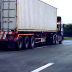 【画像】トラックによる煽り運転は会社存続の危機。SNS時代の運転術を学ばないとヤバい！ 〜 画像1