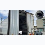 【画像】【交通問題2024】トラックのサイドブレーキ引き忘れで自然発車！　なんてことが無いように、後付けの安全装備も登場していた！ 〜 画像1