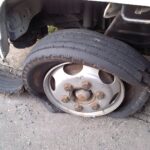 【画像】【交通問題2024】トラックのタイヤは、どうしてバーストするのか？ 原因と対策をトラックの走行環境から考えてみる。 〜 画像1