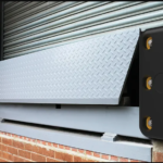 【画像】【国際物流総合展2024】トラックがぶつかっても大丈夫？ 新たな着想の車輌衝突ガード 〜 画像4