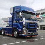 【画像】減トン不要、法令クリアのカスタムトラクタ 〜 画像1