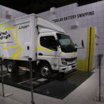 【画像】東京都内をバッテリー交換式のeキャンターが走り出す 〜 画像1