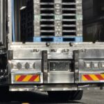 【画像】光る泥除け　まぶしい？　目立つ？　その実態はいかに 〜 画像1