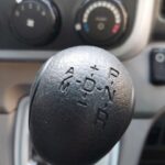 【画像】トラックはスポーツカー顔負けの多段ギア 〜 画像4