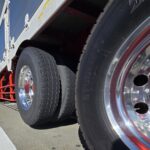 【画像】トラックのタイヤはなぜダブル？　これからはシングルワイドタイヤ？ 〜 画像1
