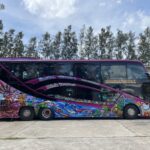 【画像】こんなのあり？これがタイで人気のデコバスだ！ 〜 画像16