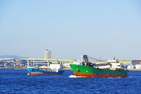 物流は地上だけじゃなくて海にもあるんだ　内航船のおはなし