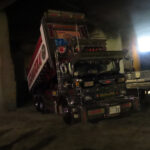 【画像】世界初のデコトラ展、宇都宮市の大谷資料館で開催 〜 画像6