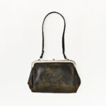 【画像】車掌さんとバスガイドさん、似ているようで意外と大きな違いがある? 〜 画像3