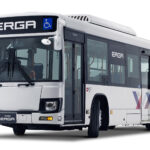 【画像】路線バスの後部ドアが真ん中にある深い理由 〜 画像2