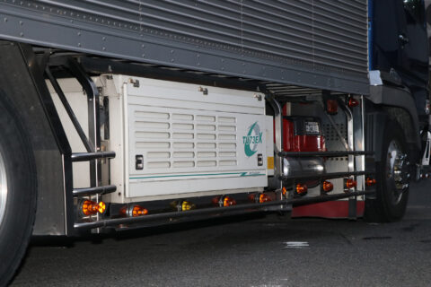 アイスクリームはなぜ溶けずに運ぶことができるのか