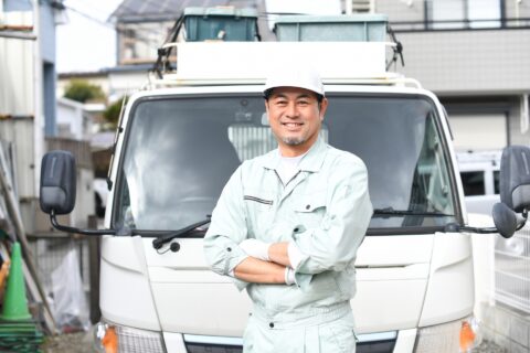 不足するトラックドライバー、中高年のジョブチェンジにかかる期待