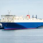 【画像】トラックドライバーしか乗れない船　それがRO-RO船 〜 画像1