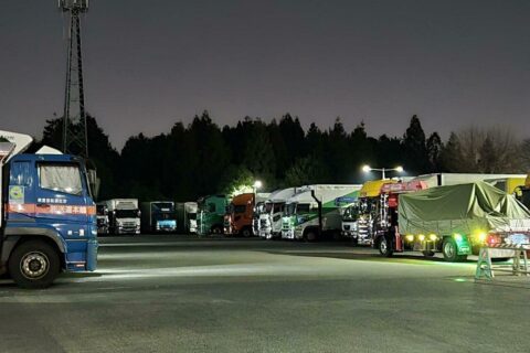 トラックドライバーの仕事は本当に激務なのか？