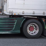 【画像】ホイール磨きはトラックの華？ 〜 画像3