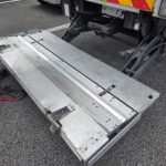 【画像】乗用車ドライバーから見たパワーゲート付きトラック 〜 画像4