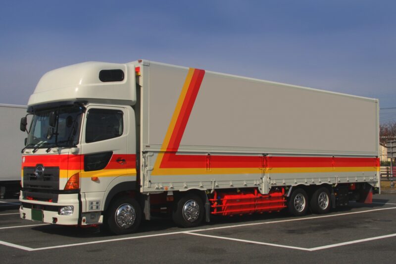 チャーター便、混載便、定期便。これってどんな違いがあるの？