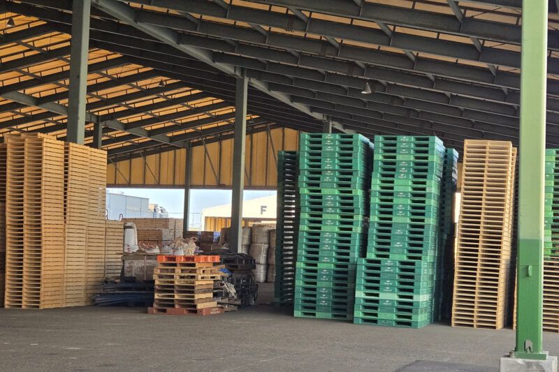 パレットは荷物の運搬に欠かせない大切なものだが、管理は意外と難しい