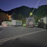 【画像】【大型車マスが足りない】新東名や名神の深夜に起きる駐車パニック！長距離ドライバーの休息を阻むSA・PAの深刻な実態 〜 画像3