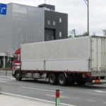 【画像】なぜトラックの後部扉は棒を回して閉めるのか？ 荷室を守るロック機構の秘密 〜 画像4