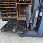 【画像】フォークリフトは同じ2.5トンでも持てる重さが変わる！ 「荷重中心」と許容荷重の秘密 〜 画像1